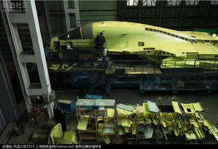 直擊蘇34生產(chǎn)線 落后廠房造世界先進(jìn)戰(zhàn)機(jī)